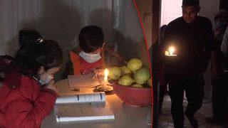 İlkokullu çocuklar evde montla mum ışığında ders çalışıyor! Ev sahibi binayı satın alınca işler değişti: Engelli annesini göndermek zorunda kaldı