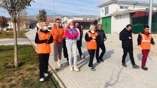 Tuğba Özay vahşi olayın yaşandığı Konya'daki barınağı ziyaret etti: Kurunun yanında yaş yanmasın, buraya ciddi emek verilmiş