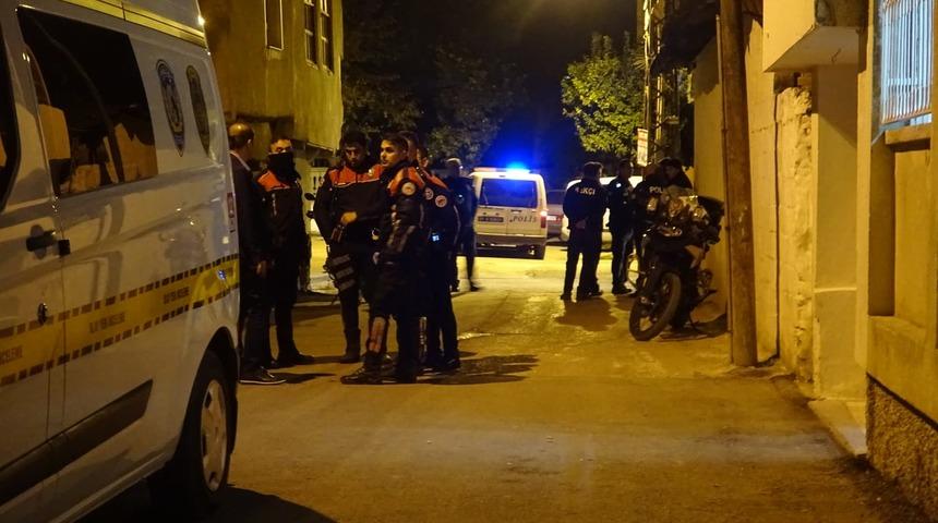 Adana'daki silahlı kavgada 1 kişi öldü, 2 kişi yaralandı