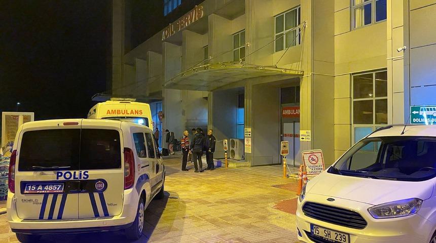 Burdur'da çıkan kavgada bir kişi bıçaklandı