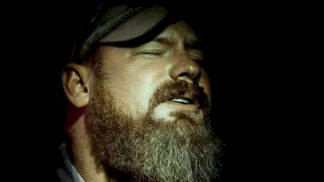 Genç müzisyen düğününden saatler sonra hayatını kaybetti