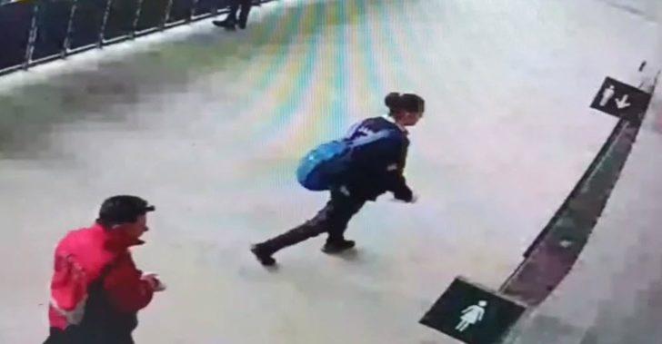 Stadyuma 'cephanelik' sokmuşlar! Göztepe - Altay maçında ambulans şoförlerinin misafir tribünü tuvaletine bıraktığı yanıcı maddeler basına gösterildi... G3