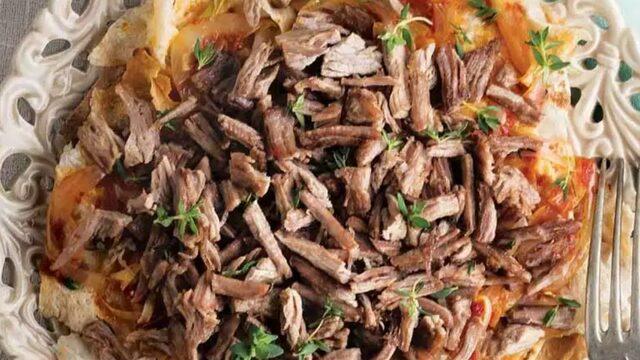 Zuhal Topal'la Yemekteyiz Tirit yemeği tarifi! Bayat ekmekleri değerlendirebileceğiniz tirit yemeği nasıl yapılır?