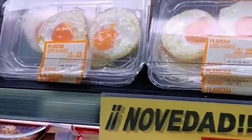 Sahanda yumurta o ülkeyi ikiye böldü! Plastik ambalajda yaklaşık 34 TL'ye satılıyor... "Utanç verici"