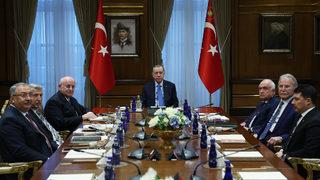 Cumhurbaşkanlığı YİK toplantısı yapıldı! Fahrettin Altun'da yazılı açıklama geldi