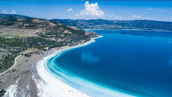Salda Gölü Türkiye’nin hangi şehrinde bulunur?