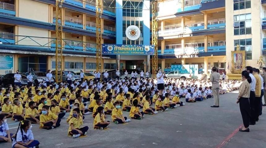 Öğrencilerin okuldaki müzikli provasından rahatsız oldu... Kurşun yağdırdı! Bir ülke bu olayla çalkalanıyor