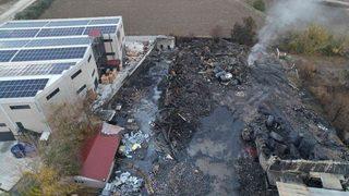 Milyonluk fabrikadan geriye harabe kaldı