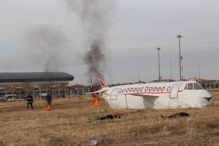 Van’da uçak kazası tatbikatı G2