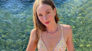 Beşiktaşlı voleybolcu Ece Hıtayca güzelliğiyle büyüledi! 18 yaşındaki yıldızın pozlarına yorum yağdı