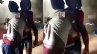 Görenler ne olduğunu anlayamadı!  Aynı anda üç kadınla cinsel ilişkiye giren adam ayılıp ayılıp bir daha bayıldı