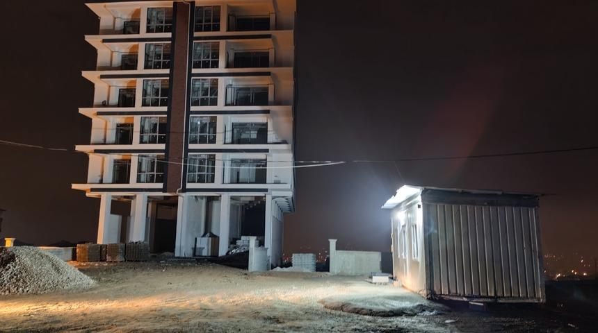 Bursa'da bir inşaat bekçisi kaldığı konteynerde ölü bulundu