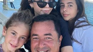 Acun Ilıcalı'nın kızlarının kıyafetlerinin fiyatı gündemde! Melisa'dan sonra şimdi de Yasemin...