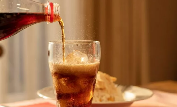 Her evde bulunuyor ama vücudu alt üst ediyor! Kan şekerini yükselterek kalp ve böbrekleri bitiriyor G1