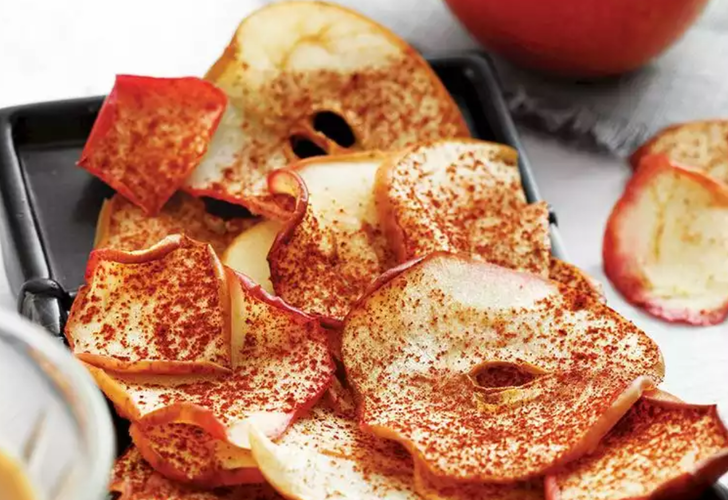 En sağlıklı atıştırmalık: Elma cipsi tarifi! Elma cipsi nasıl yapılır?