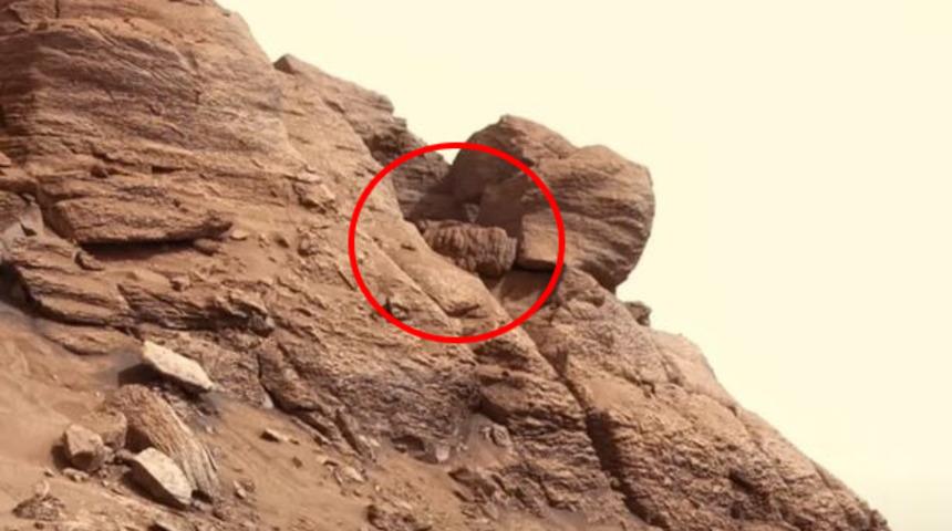 Sosyal medyayı sarsan iddia! Mars'tan gelen görüntülerdeki o surat tüyler ürpertti