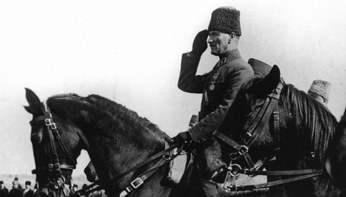 Genelkurmay arşivinden çıktı! İşte Atatürk'ün az bilinen fotoğrafları