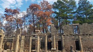 Türkiye'nin gündemine oturan görüntüler! Antik kentteki eserlere zarar vermişlerdi... Firmaya suç duyurusunda bulunuldu
