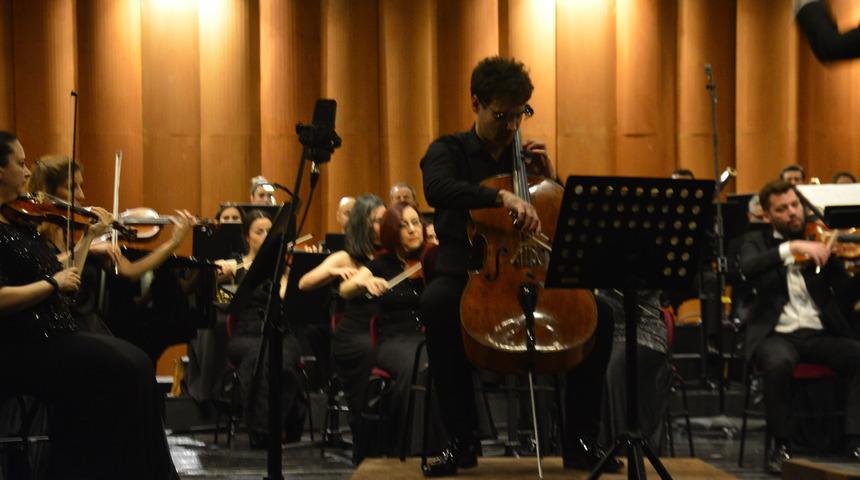 Bursa'da "Türkiye-Fransa Dostluk Konseri" düzenledi