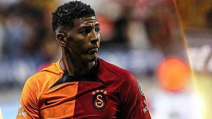 Galatasaray'ın Hollandalı oyuncusu Patrick van Aanholt'un menajeri öyle şeyler istedi ki! G1