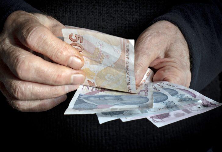 Emekliye seyyanen zam kulisi! Canlı yayında tarihi açıkladı rakamı söyledi: ‘Paketin bir parçası’ diyerek duyurdu G3