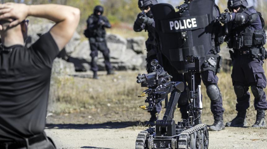 Uzaktan kumandalı, öldürücü güç! ABD'de 'katil robotlara' izin çıktı: Gerektiğinde öldürebilecek