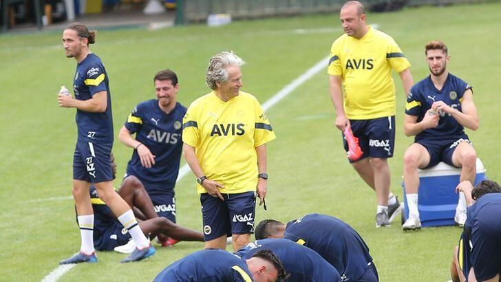 TFF'den Fenerbahçe'ye yasak oyuncu cezası! Lemos oyuna girdi, kulübün başını yaktı! İşte Sarı-Lacivertliler'e verilen ceza G5