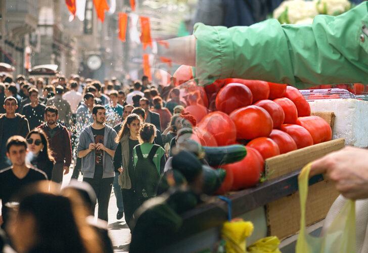 Üst üste 8 aydır düşüyor! İstanbul zirveden geri döndü: En çok domates zamlandı
