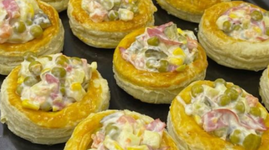 Zuhal Topal'la Yemekteyiz İtalyan salatalı volovan tarifi! Görünüşüyle hayran bırakan İtalyan salatalı volovan nasıl yapılır?