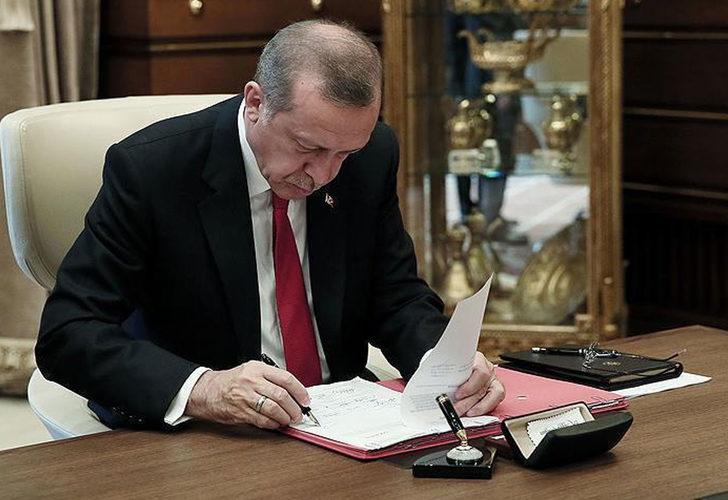 Cumhurbaşkanı Erdoğan imzaladı! Atama ve görevden alma kararları Resmi Gazete'de yayımlandı