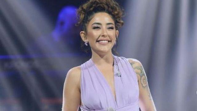 Melek Mosso kimdir, kaç yaşında? Şarkılar Bizi Söyler konuğu Melek Mosso'nun müzik kariyeri ve hayatı!