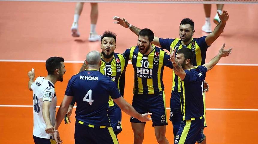 Fenerbahçe - Halkbank voleybol maçı saat kaçta? Fenerbahçe - Halkbank voleybol maçı hangi kanalda yayınlanacak?
