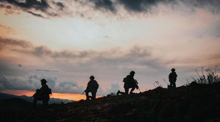 Türkiye'ye sızmaya çalışırken yakalandılar! FETÖ ve PKK/PYD mensubu çıktılar