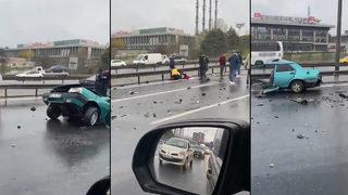 İstanbul'da korkunç kaza! Gören inanamadı, otomobil ikiye bölündü