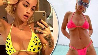 Rita Ora fileden elbise giydi! Göğüs uçlarını bu sefer gizledi