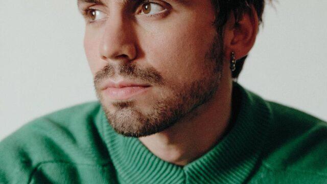 Taro Emir kimdir, kaç yaşında ve nereli? Altın Kelebek Ödül Töreni'nde ödül alan Şevval Sam'ın oğlu Taro Emir'in hayatı!