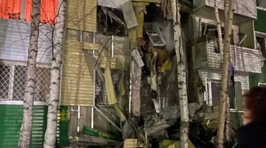 Rusya&rsquo;da 5 katlı binada patlama! &Uuml;lke alarma ge&ccedil;ti... 4 &ouml;l&uuml;, 10 yaralı