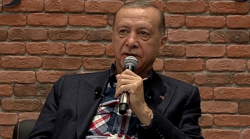 Cumhurbaşkanı Erdoğan, Şanlıurfa'da gençlerle bir araya geldi! İbrahim Tatlıses'le tanışma anısı olay oldu... 'Tatlıses yeniden doğdu'