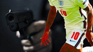 Ben White'ın ardından bir isim daha! İngiltere'nin yıldızı Katar'dan ayrıldı... Evine silahla girdiler