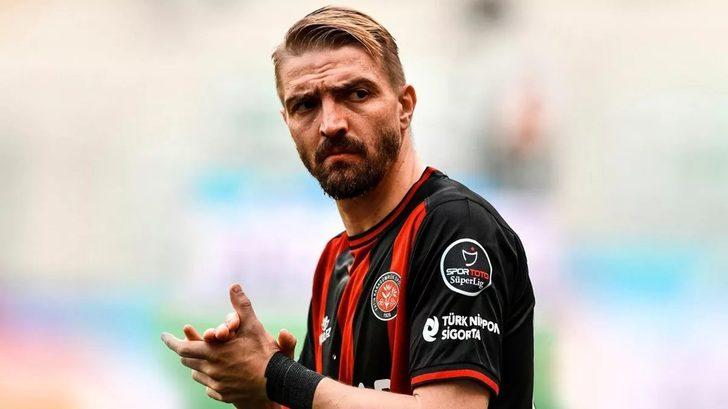 Fatih Karagümrük'ten ayrılan Caner Erkin için çok konuşulacak iddia! Meğer eski takımına dönmek için ayrılmış G5