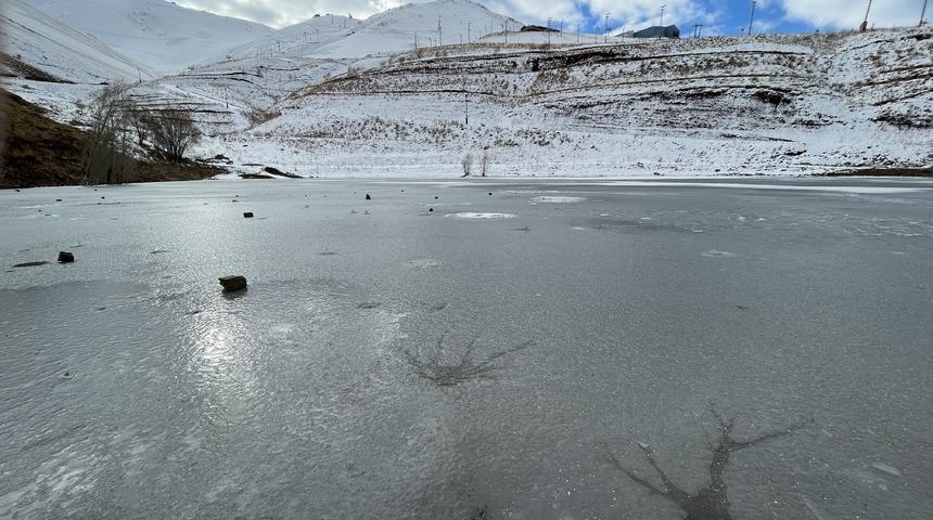 Kars'ta kar, Erzurum, Ardahan ve Ağrı'da soğuk hava etkili oluyor