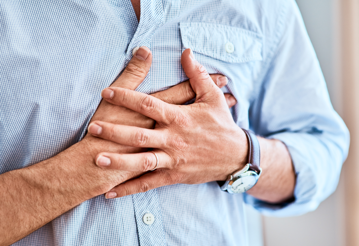 Binlerce kişi kalp krizi geçirmeden önce başlayan 2 tehlike bölge ağrısını paylaştı! 30 ay içinde gerçekleşiyor