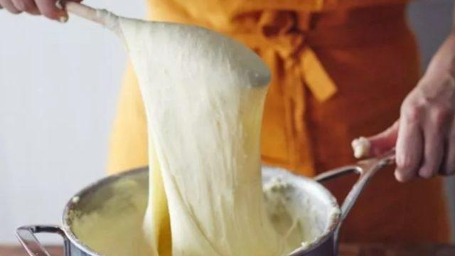 Bugüne kadar yanlış yapmışız! Patates püresine eklenen gizli malzeme daha kremsi olmasını sağlıyor