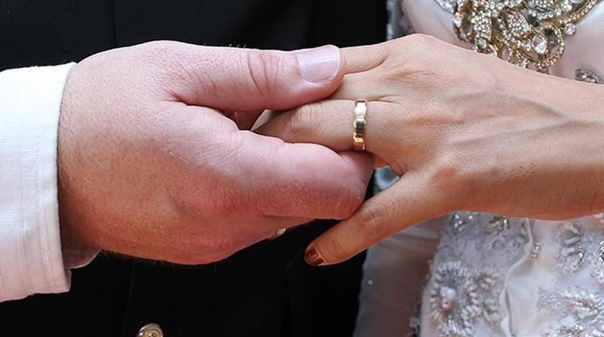 Boşanma aşamasındaki çiftler için emsal karar! Bunu yapan yandı: Hapis cezası...