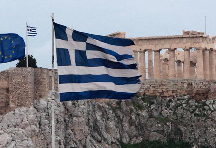Yunanistan'da banka soyguncusunun kimliği şaşkına çevirdi: Yunan Silahlı Kuvvetlerinde görevli!