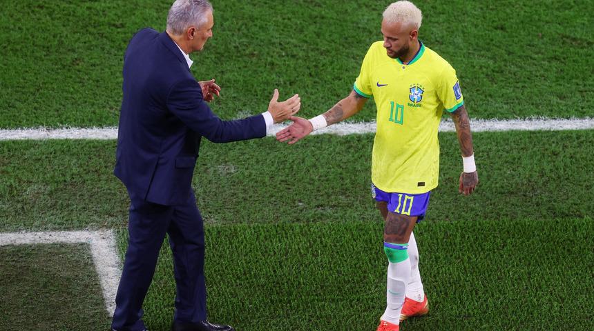 Yenilgi sonrası deprem! Brezilya Teknik Direktörü Tite, istifa etti