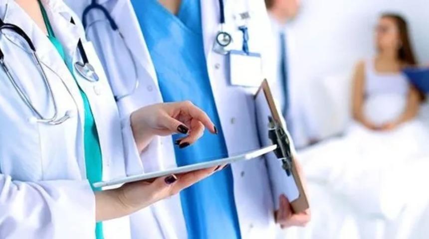 2023 sağlık personel alımı ilanı Resmi Gazete'de! 27 bin sözleşmeli alınacak: Uzman tabip, tabip, ebe...