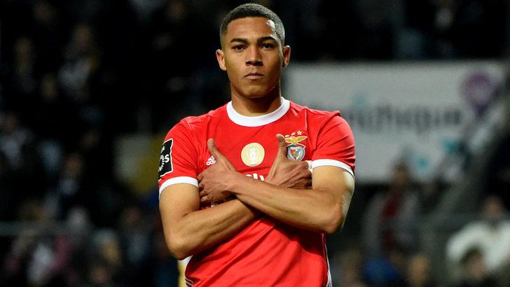 Galatasaray'ın golcüsü Gomis'ten beklenmedik hamle! 'Suudi Ligi daha iyi' demişti, öyle bir şey yaptı ki... G5