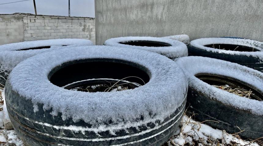 Ağrı&rsquo;ya mevsimin ilk karı yağdı