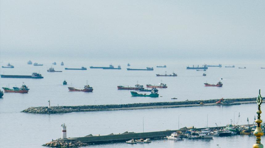 Gündem yaratan 'Türkiye' iddiası! ‘Rus petrol tankerleri Boğazlarda yığıldı’